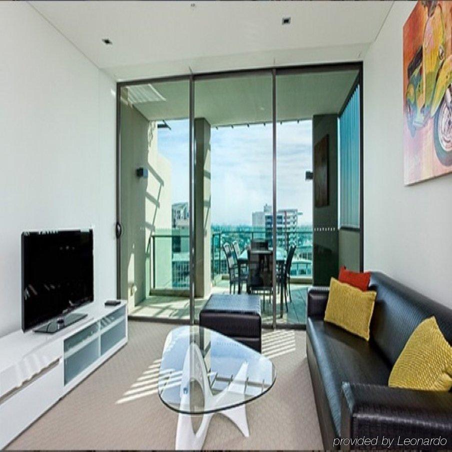 Quattro On Astor Apartments Brisbane By Restt Exterior foto